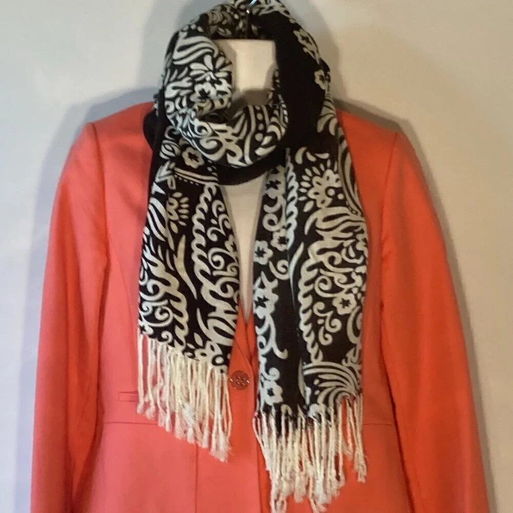 Pashmina Black & Ivory Print oversized scarf or wrap Essential Office Milan Chic